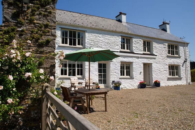 Bayvil, Nevern