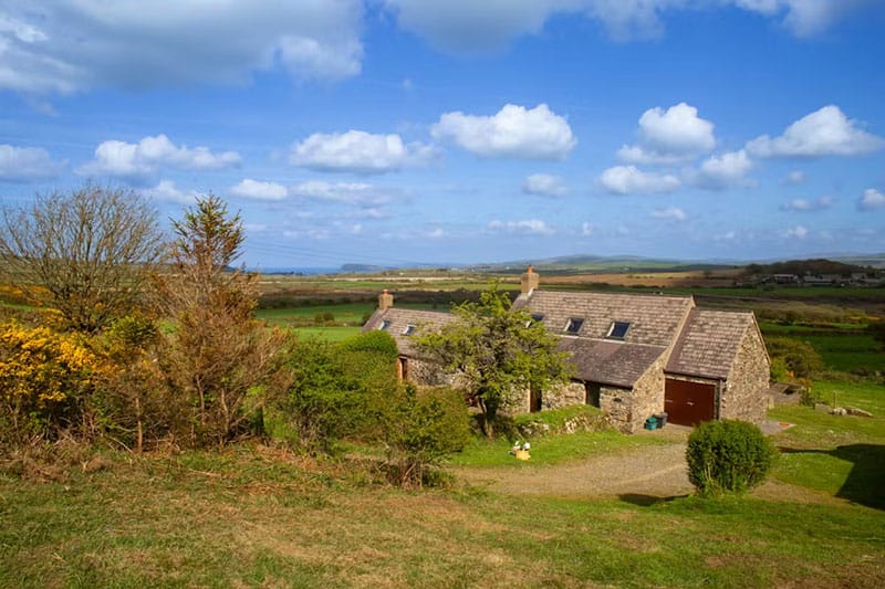 Y Bwthyn, Fishguard