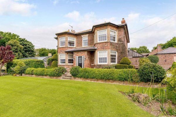19th Century Farmhouse, Wold Newton