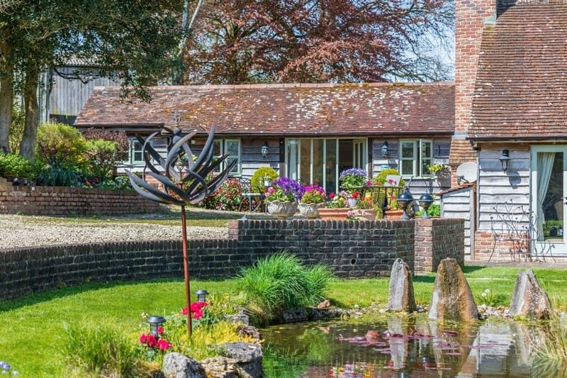 Alpaca Cottage, Frampton