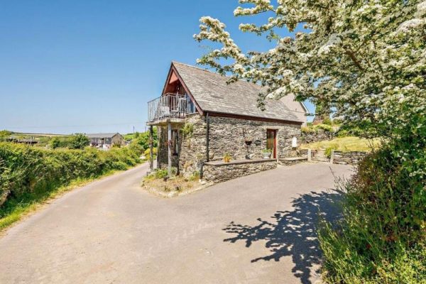 Barn Conversion 1, Lansallos