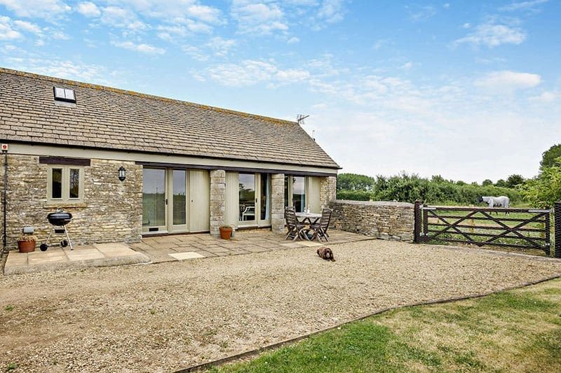 Barn Conversion 1, Kemble
