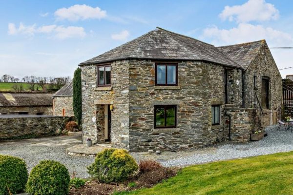Barn Conversion 1, Tavistock