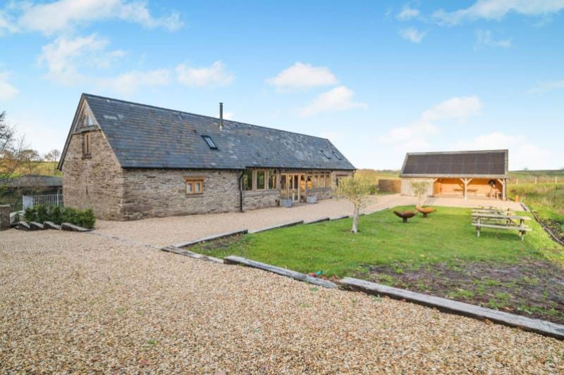 Barn Conversion, Dulas