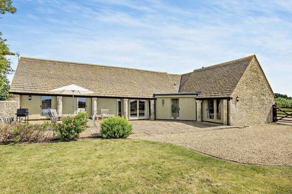 Barn Conversion 2, Kemble
