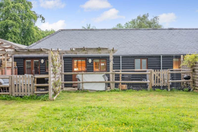 Barn Conversion 3, Ringwood