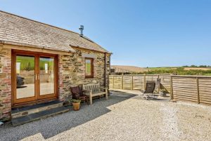 Rabbit Barn, Lansallos