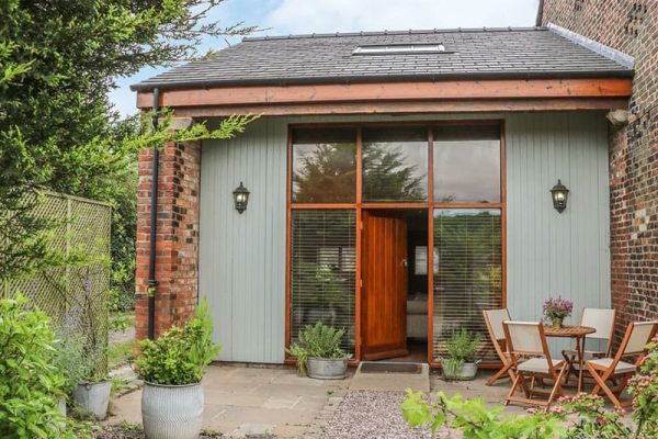 Barn Owl Cottage At Crook Hall Farm, Bispham Green