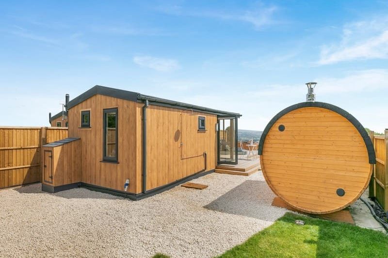 Barn Owl Lodge - Stone Hall Farm, Dalton