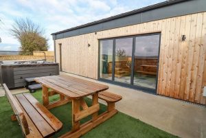 Bears Court Barn 4, Little Rissington