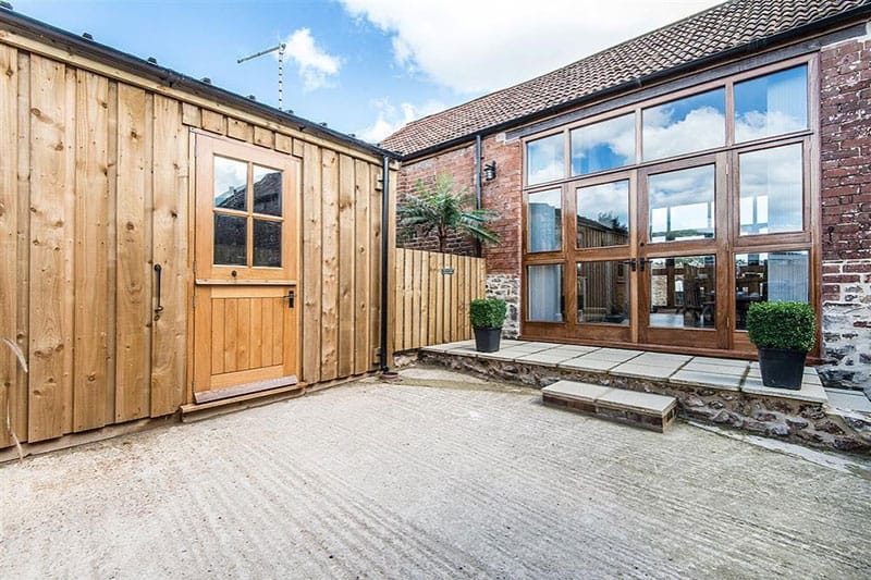 Berry's Barn, Colyton