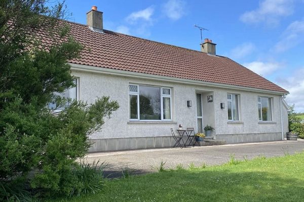 Betty's Farm Cottage, Lack