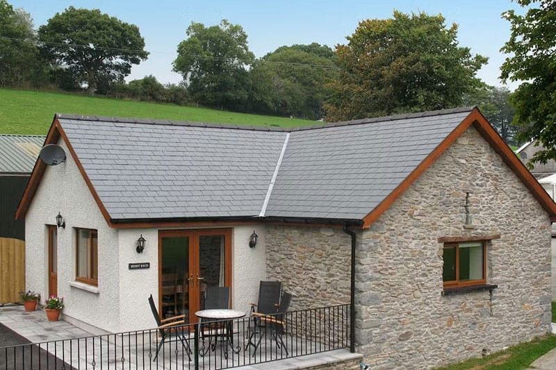 Beudy Bach, Llanddewi Brefi