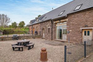 Birch Barn, Tretower