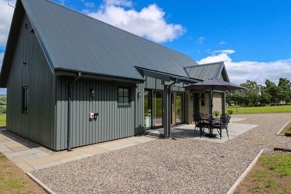 Bramble Cottage, Wester Essendy