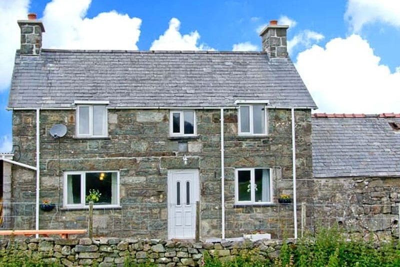 Bryn Re, Trawsfynydd