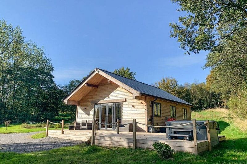 Cadno - Glanyrafon Farm, Cwrt Newydd