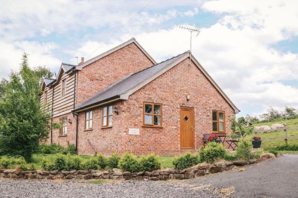 Carter’s Lodge - Millmoor Farm, Bickley