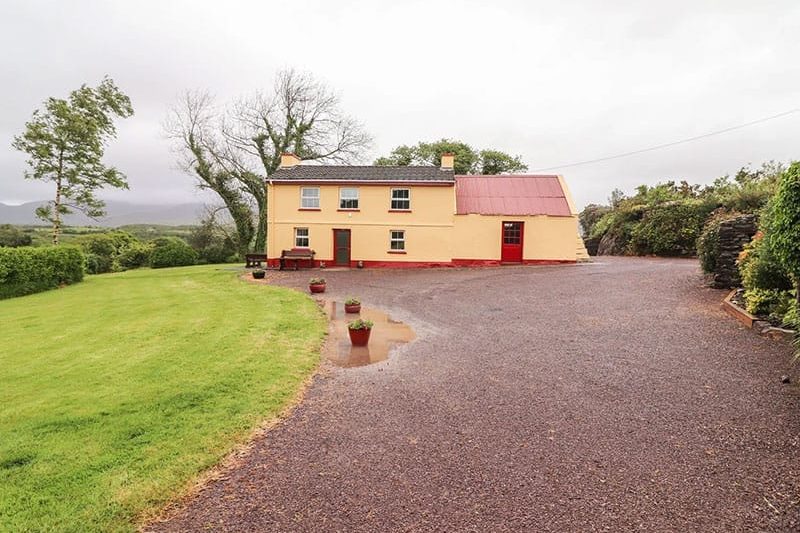 Ceol Na N'ean, Sneem