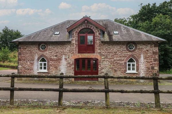 Clearbrook Lodge, Llandeilo