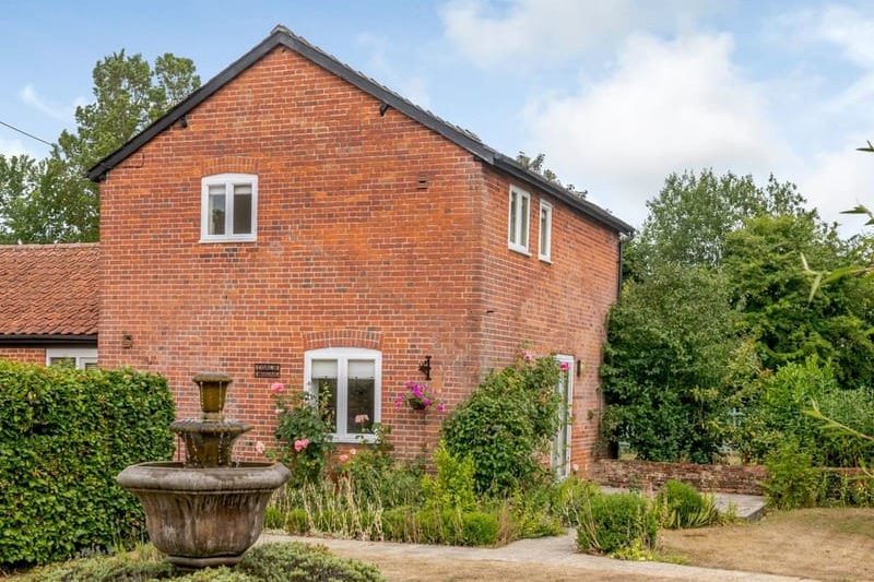 Coach House - Yaxley Manor, Eye