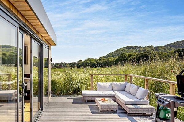 Contemporary Farm Lodge 2, Abberley