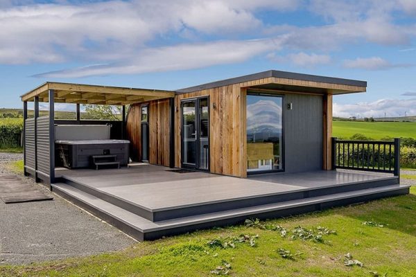 Contemporary Lodge 2, Turnberry