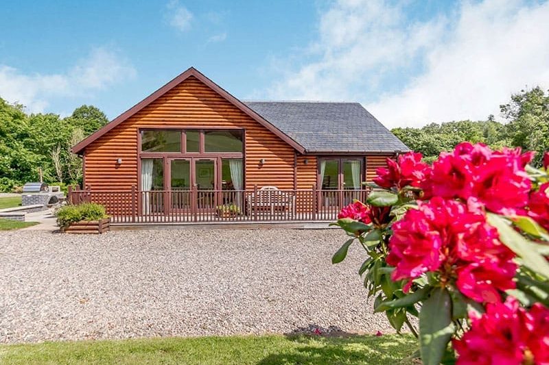 Contemporary Lodge 4, Abernyte
