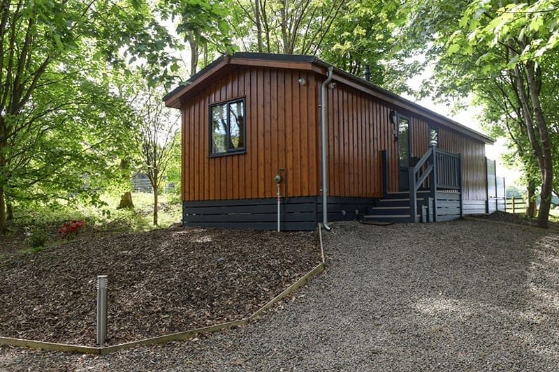 Contemporary Lodge 4, Langbank