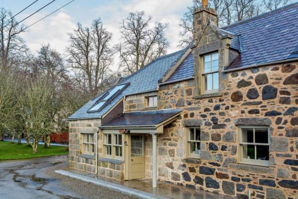 Country Cottage, Avochie