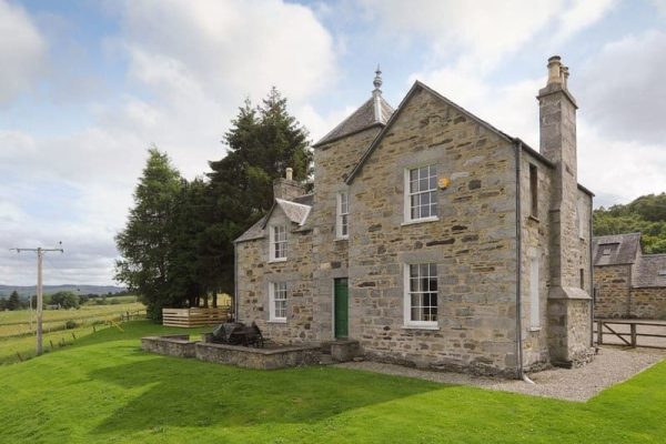 Craignuisq Farmhouse, Dunkeld