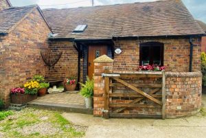 Crossbill Barn, Leighton
