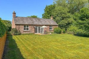 Curlew Cottage - Strathisla Farm, Meigle