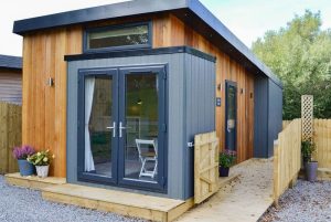 Curlew Lodge - Wallace Lane Farm, Brocklebank