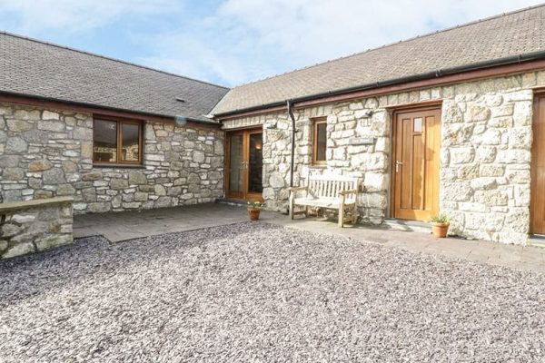 Cwt Blawd, Llangoed