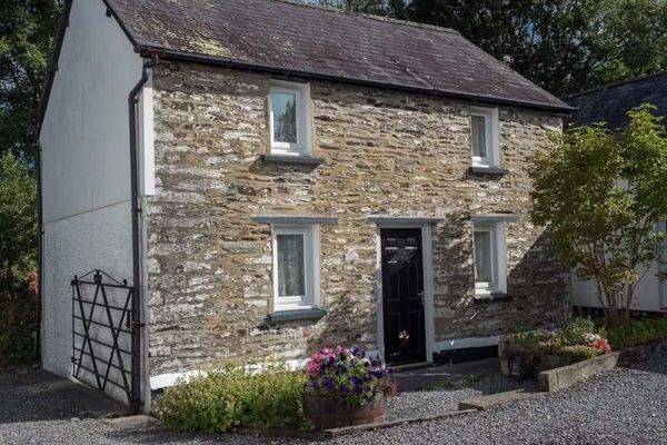 Dairy Cottage, Newcastle Emlyn