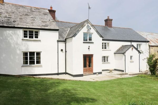 Eastcott Farmhouse, Whitstone