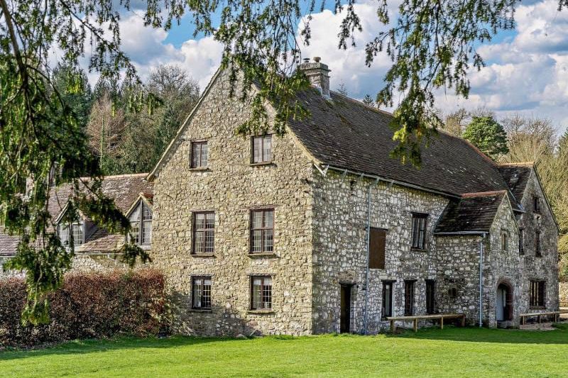 Elizabethan Manor House, Llanover
