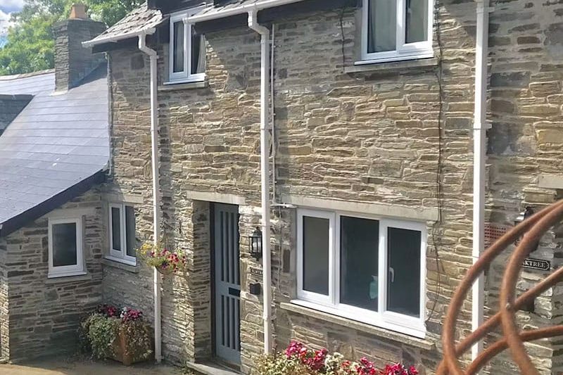 Elmtree Cottage, Llangoedmor