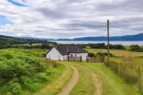 Farm Cottage 2, Kilfinan