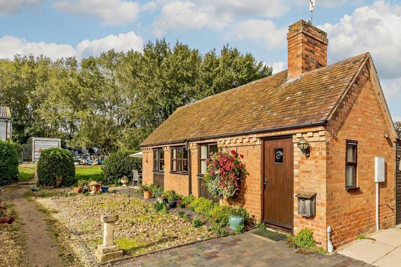 Farm Cottage, Weston on Avon