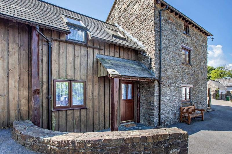 Former Granary, Frithelstock