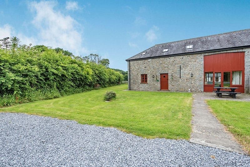 Former Stables 4, Cynghordy