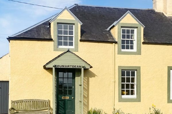 Foumartdean Cottage - Old Lochside Estate, Kelso