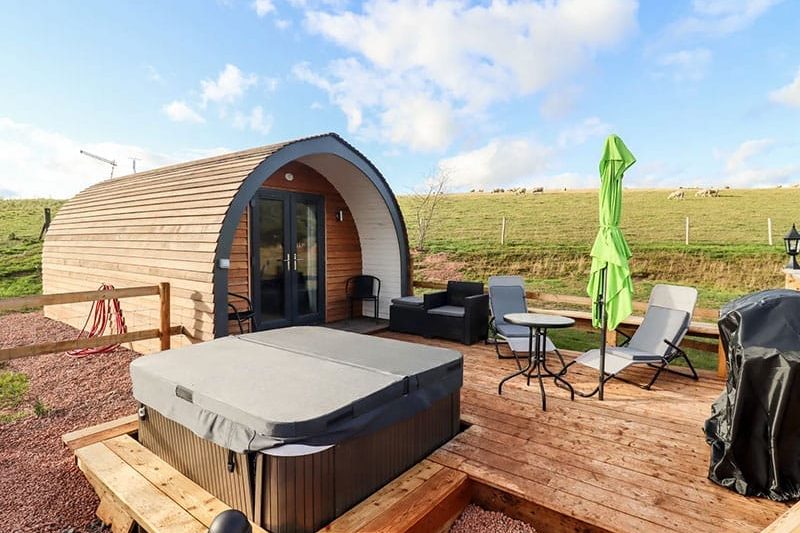 Gander Pod, Clifton Upon Teme