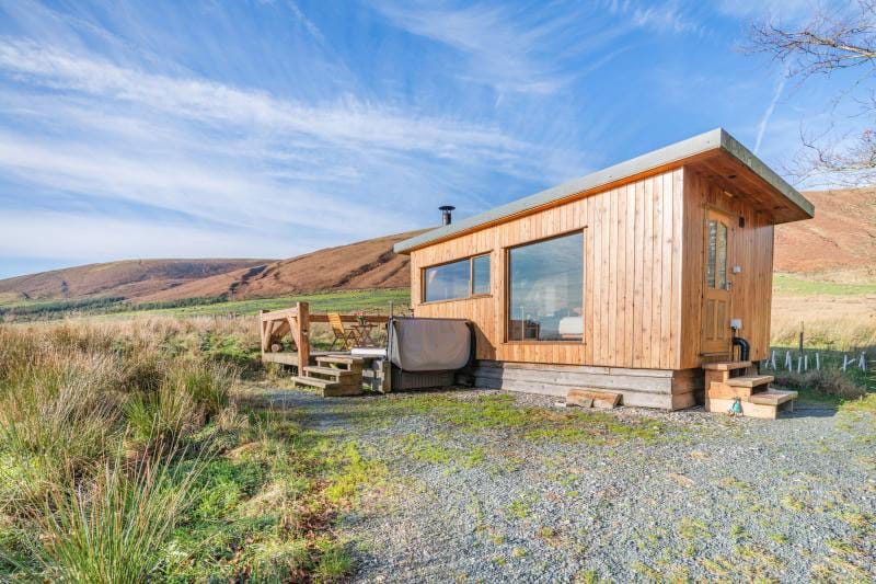 Glamping Lodge 2, Newton in Bowland