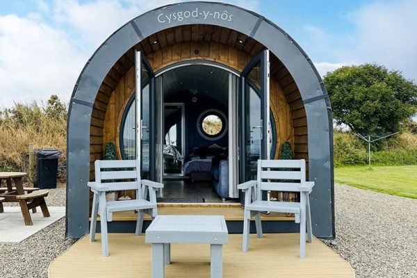 Glamping Pod, Square And Compass