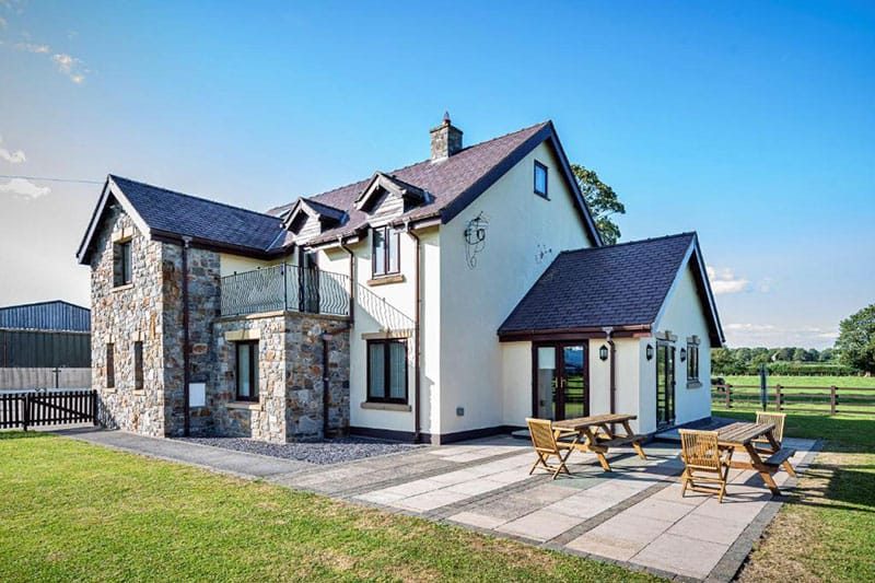Groes Faen-Bach Farmhouse, Babell