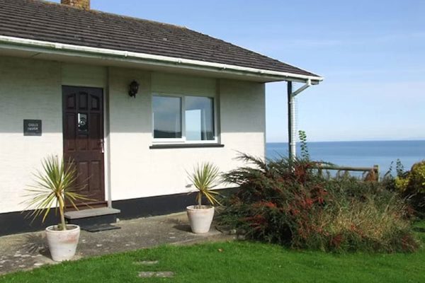 Gull's Haven, Aberporth