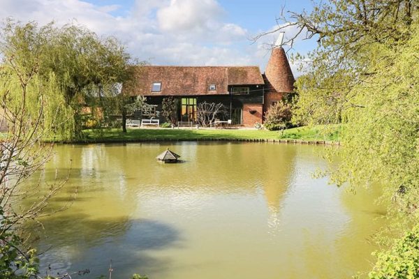 Harbourne Oast, St Michaels